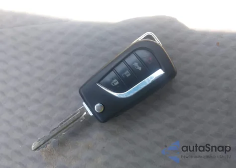 2011 Toyota Camry Se/Le/Xle z USA, uszkodzony, nr VIN 4T1BF3EK0BU131391